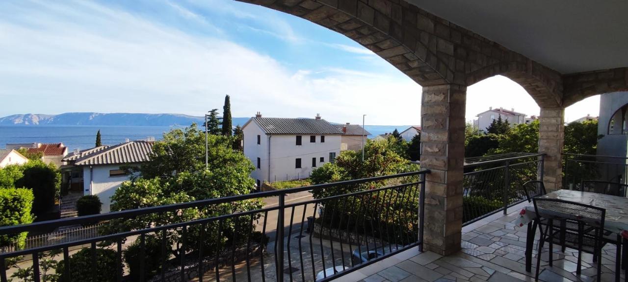 Apartmani Kevric Novi Vinodolski Kültér fotó