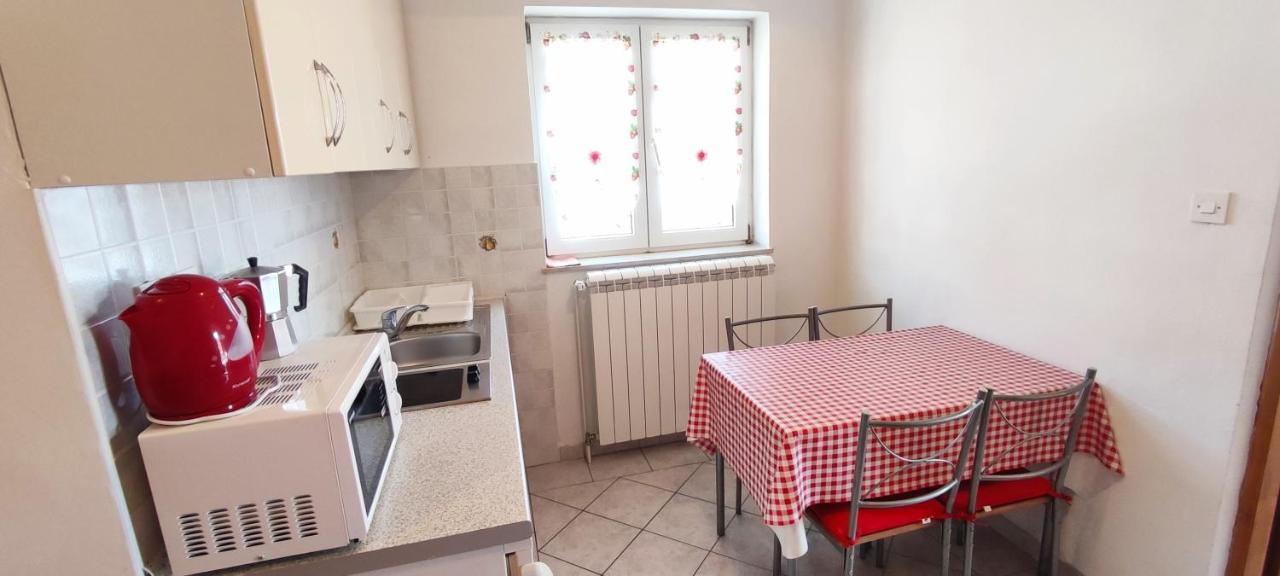 Apartmani Kevric Novi Vinodolski Kültér fotó